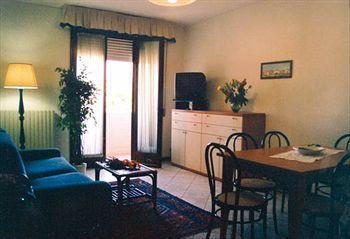 Giada Palace - 2* Lucca